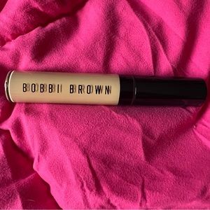Bobbi Brown Full coverage Concealer WARM SAND (BNIB)